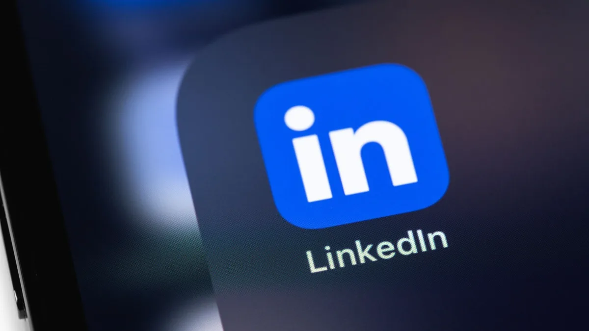 LinkedIn will now let you charge to share your expertise — and build stronger business relationships