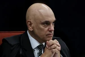 EUA consideram novas sanções contra ministro Alexandre de Moraes, diz Financial Times
