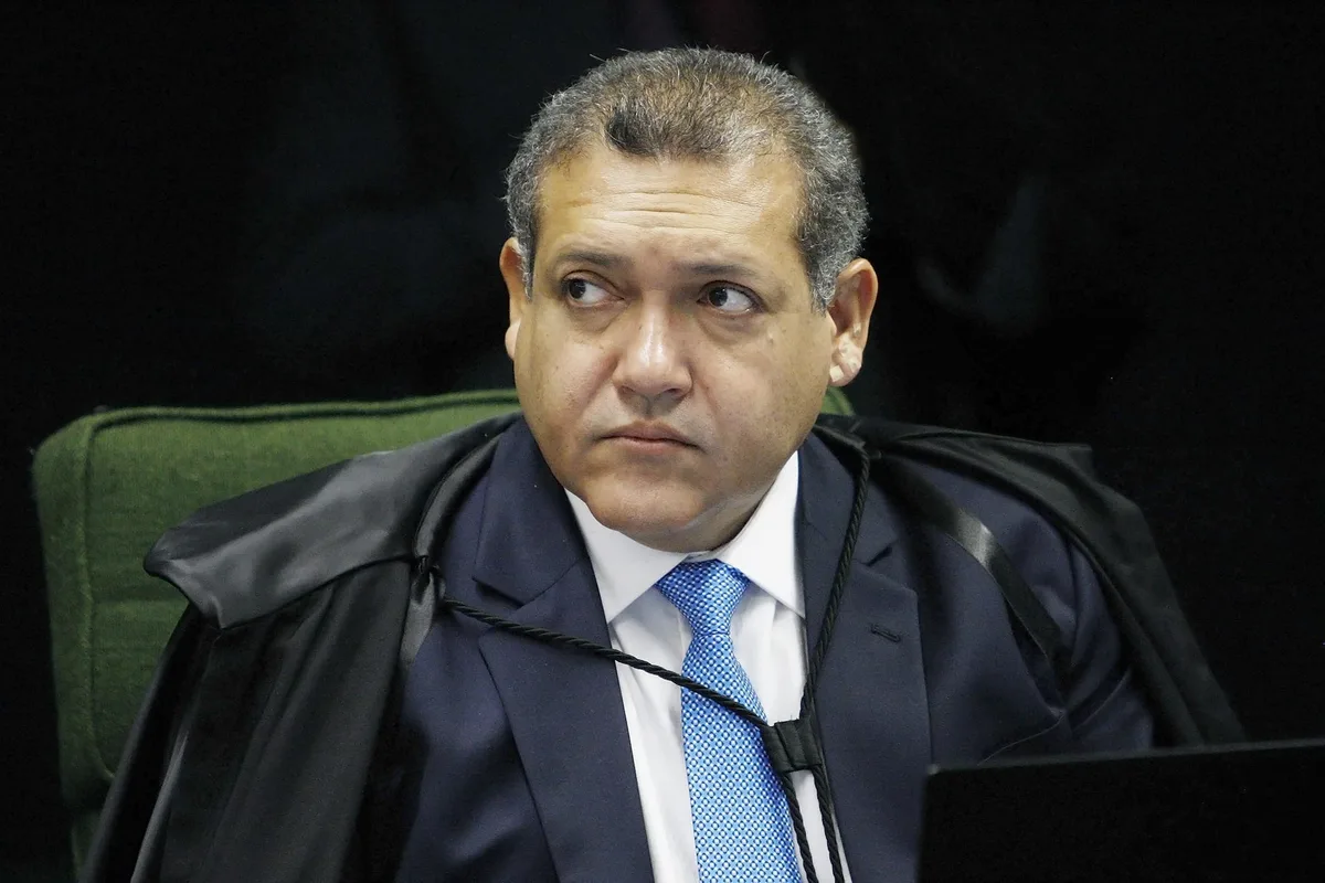 Disputa do PT após perda de cadeira na Câmara pode travar distribuição de Fundo Eleitoral pelo TSE