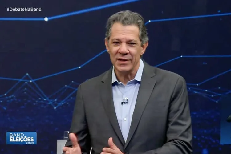 Perseguição a Fernando Haddad: MPE pede esclarecimentos a Tarcísio