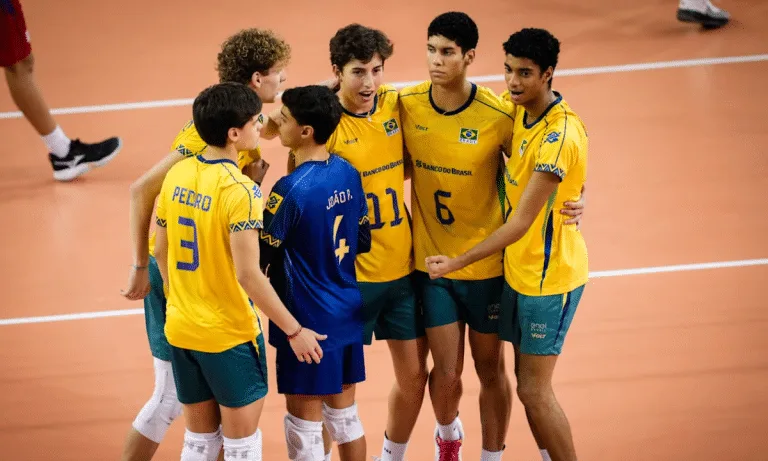 Bélgica vence Holanda em cinco sets e garante liderança do grupo no Europeu feminino