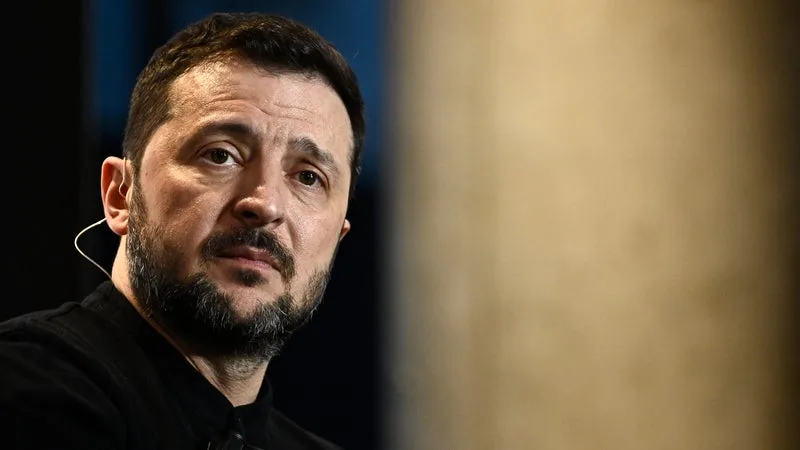 Guerre en Ukraine: Volodymyr Zelensky appelle Donald Trump à adopter des sanctions "sévères" contre la Russie "dès maintenant"