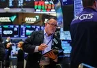 Wall Street e Bolsas globais têm viés indefinido com petróleo em queda
