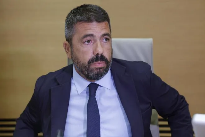 Tensión en la comparecencia de Mazón en el Congreso: "Psicópata no es un insulto sino un diagnóstico"