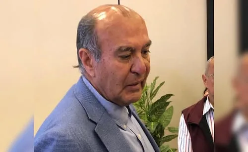 Secretario de Educación de Hidalgo pide denunciar venta de drogas en escuelas; llama a evitar confrontaciones