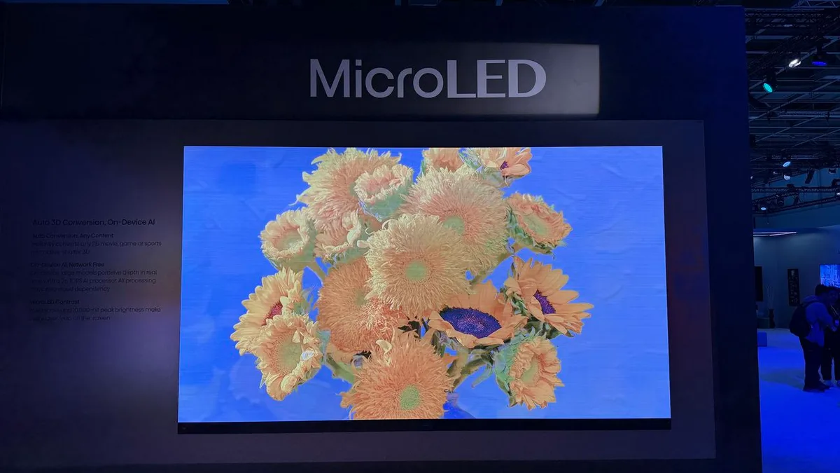 I just saw Hisense’s world-first 3D micro-LED TV, and it looks incredible — this could finally solve 3D TV’s biggest problem