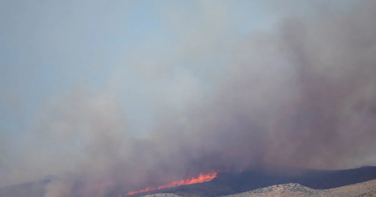 États-Unis. Méga-feu « Hawk » au Nevada : 42 000 personnes déjà évacuées, 45 000 autres menacées