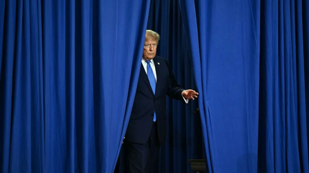 Trump will „KI Force“ ins Leben rufen und greift KI-Kritiker erneut scharf an