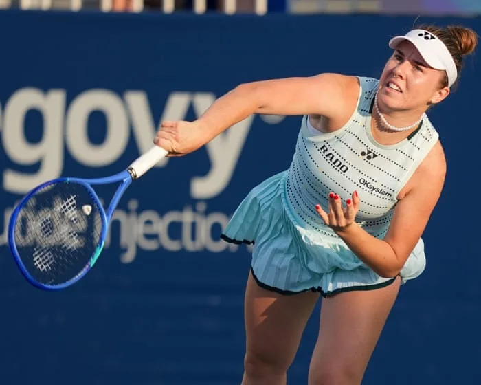 ‘You start all over’: Linda Noskova battles fame and desire after Wimbledon glory