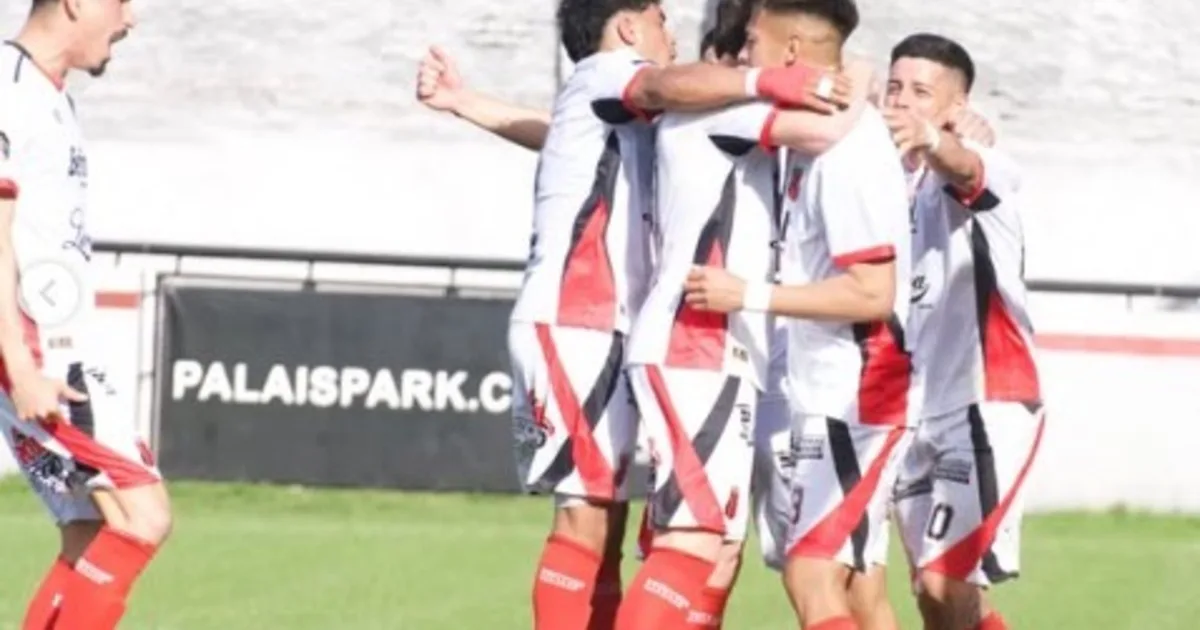 Defensores de Belgrano le cortó el envión a Deportivo Madryn y tomó aire en el descenso