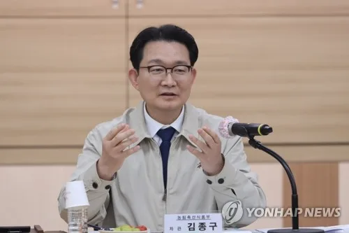 [동정] 농식품부 차관, AI 농업로봇 실증 현장 방문