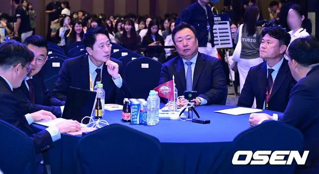 [사진]2027 KBO 신인 드래프트 준비하는 LG