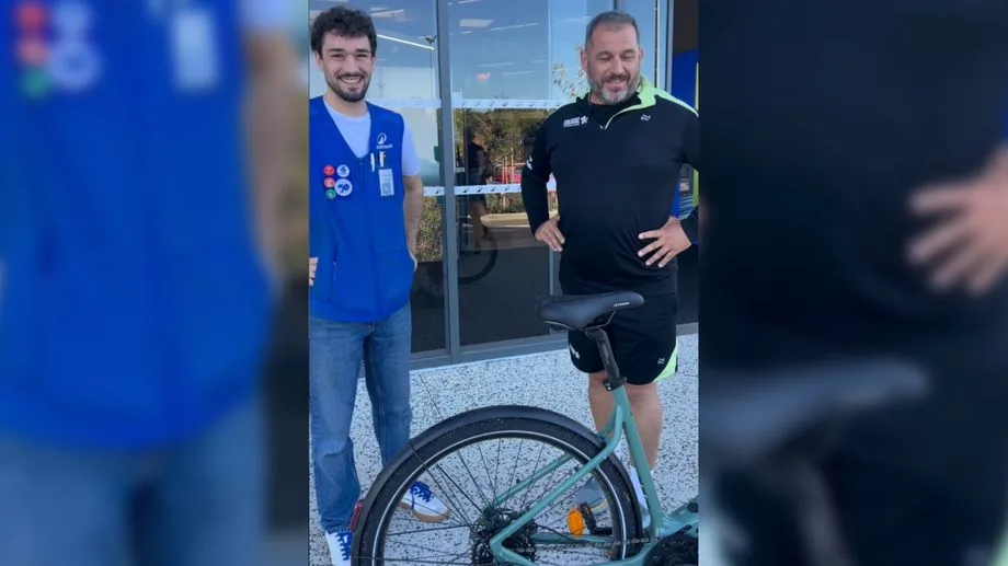 Tours : son vélo volé vite remplacé grâce à un élan de solidarité, Sébastien Boueilh poursuit sa route jusqu'à Paris