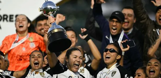 Brasileirão tem recorde de estrangeiras: 'Referência na América do Sul'