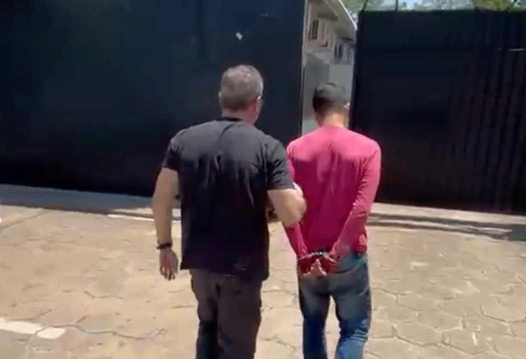Dois são presos suspeitos de integrar organização criminosa em Porto Acre