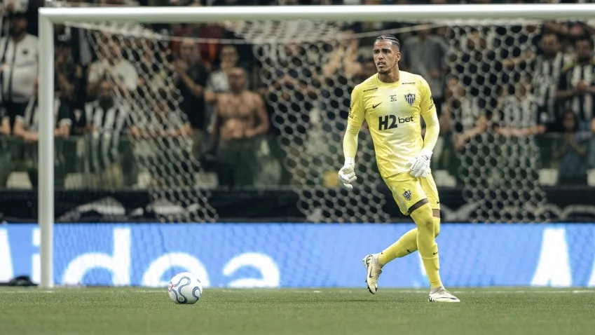 Delfim pega três pênaltis e leva Atlético-MG à semifinal da Sul-Americana