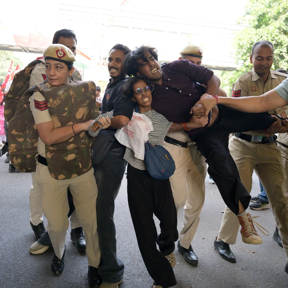 From a Sikh Sanctuary to Chaotic Streets, Protesters Brave Police in Delhi