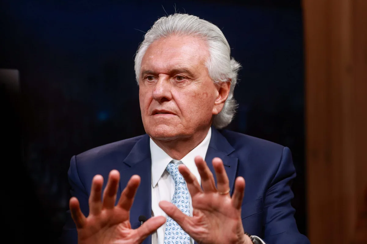 Sem apresentar provas, Caiado diz que dados fiscais são manipulados