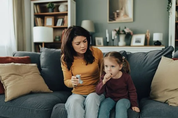 Doctor explains signs it's time to get medical help for child's cough