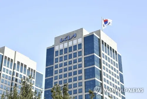 기아, 노조에 임금안 제시…기본급 9만8천원·성과급 400%