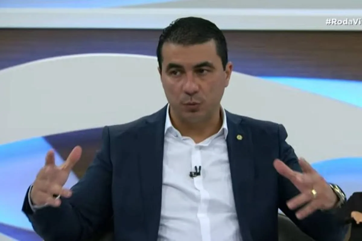 Candidato a distrital banca campanha com R$ 1 milhão do próprio bolso