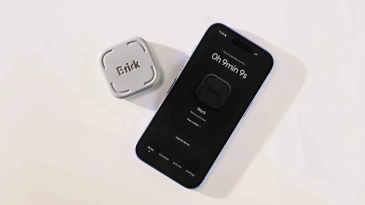 Brick, ce gadget qui vous force physiquement à lâcher votre téléphone