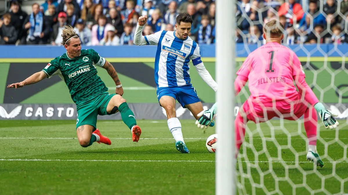 2. Bundesliga: Hertha BSC siegt weiter und baut Tabellenführung aus