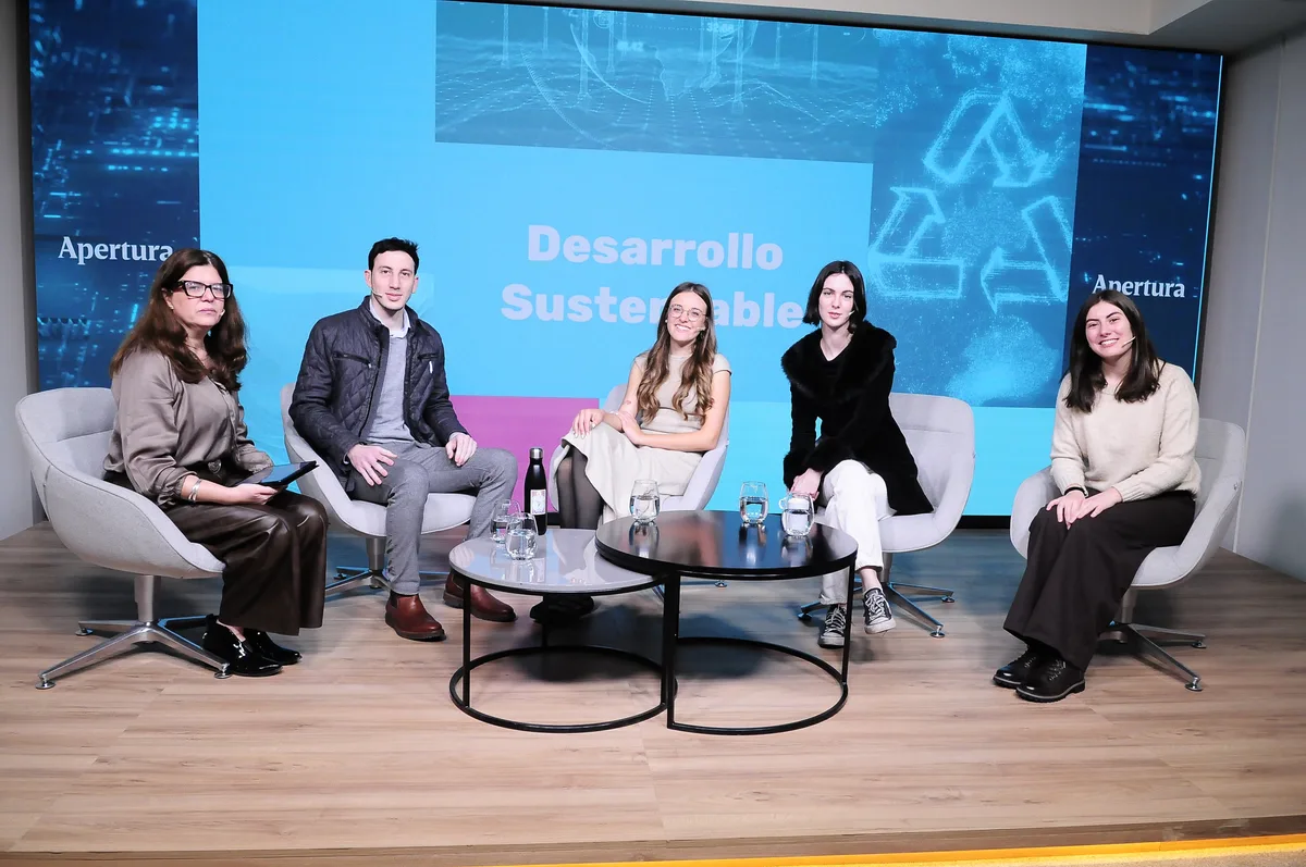 Cuatro jóvenes con soluciones concretas para la crisis ambiental