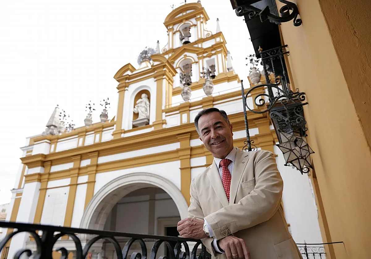 Fernando Fernández Cabezuelo: «Veo a la Macarena yendo al Polígono Norte en su palio en 2028»