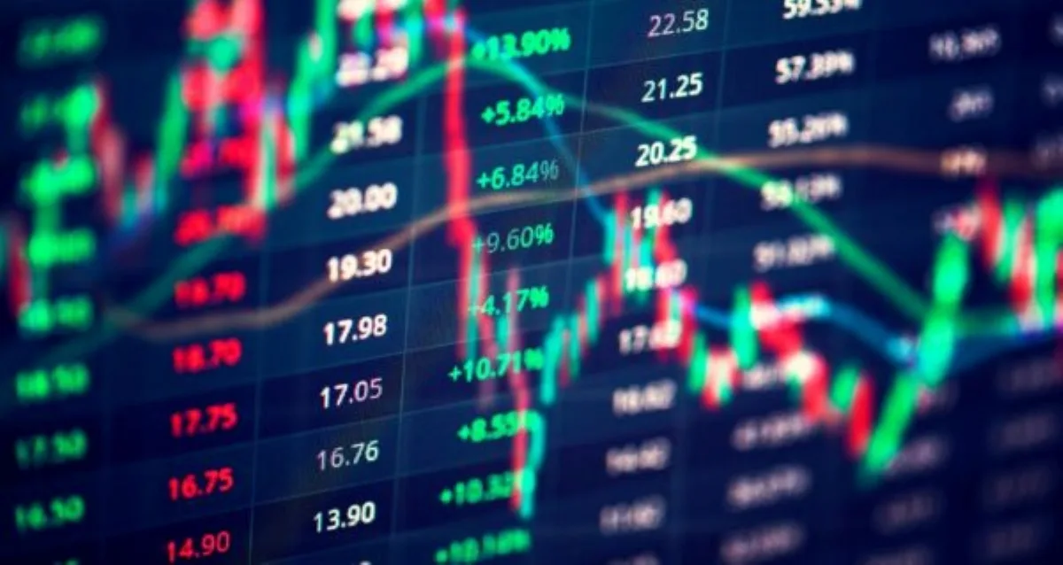 Mini índice do Ibovespa sobe forte e renova máxima; até onde pode chegar?