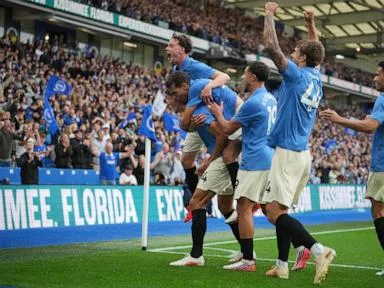Arsenal loses for first time in Premier League title defense and more pain for Tottenham