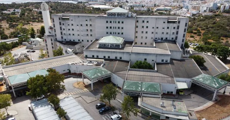 ULS do Algarve reforça hospitais com 136 profissionais