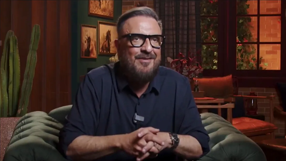 Rodrigo Carelli revela que grande influenciadora desistiu de “A Fazenda 18” e entrega motivo; assista (Foto: Reprodução/ RecordPlus)
