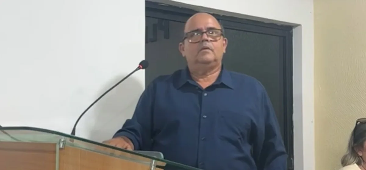 Vice toma posse como prefeito interino de Caaporã, na PB, após afastamento de prefeito por suposta fraude em licitação