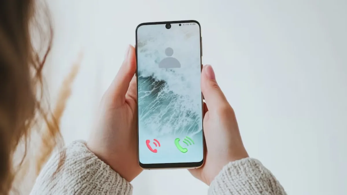 Suena el celular y nadie contesta: así usan los delincuentes las “llamadas fantasma” para preparar estafas en Colombia