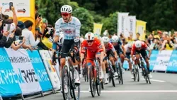 Ciclismo: Ivo Oliveira conquista primeira vitória da época no Tour de Kyushu