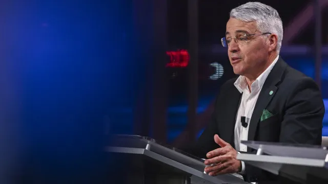 Filipe Sousa indiciado por vantagem indevida. MP quer levantar imunidade