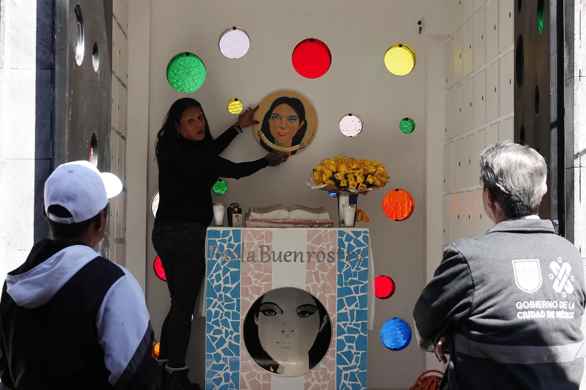 Caso Paola Buenrostro: activistas exigen reclasificar como transfeminicidio el crimen; Fiscalía emite comunicado