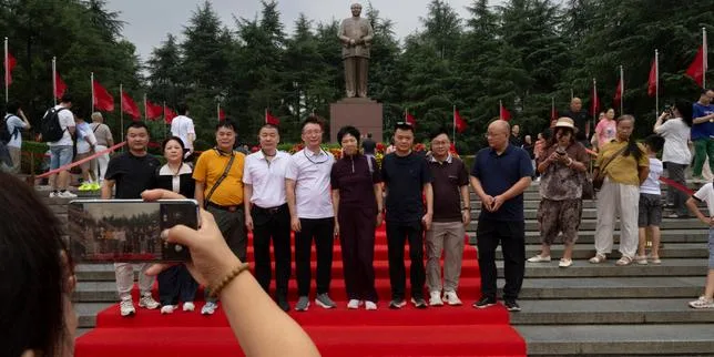 Les terres d’origines de Mao, à Shaoshan, haut lieu du « tourisme rouge » : « C’est une sorte de voyage d’études valorisant pour mon parcours »