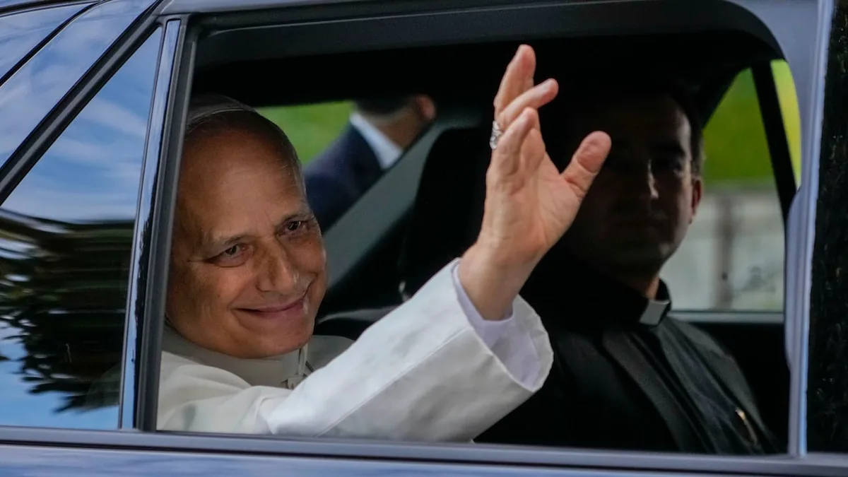 Pope Leo returns to Vatican after lung cancer surgery