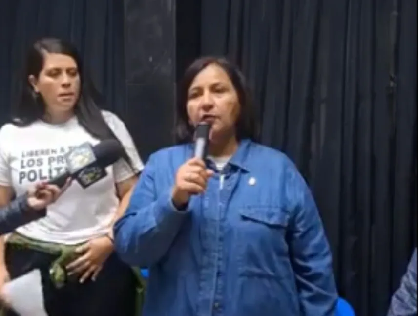 Dinorah Figuera incluirá a presos políticos en el diálogo