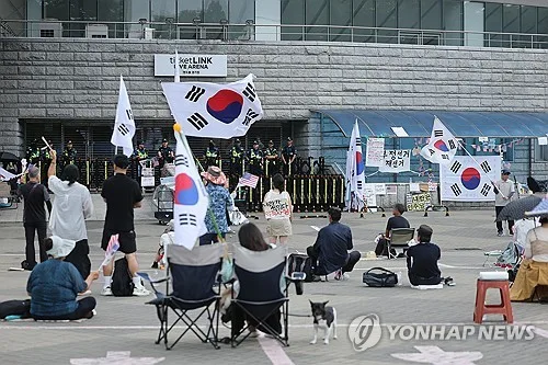 특검, 국조특위 '재검표 입회' 요청에 '투표지 감식 계획' 통보