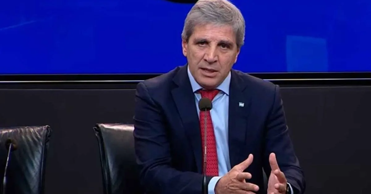 Se flexibilizan los préstamos en dólares: ¿reactivación económica o crisis en puerta?