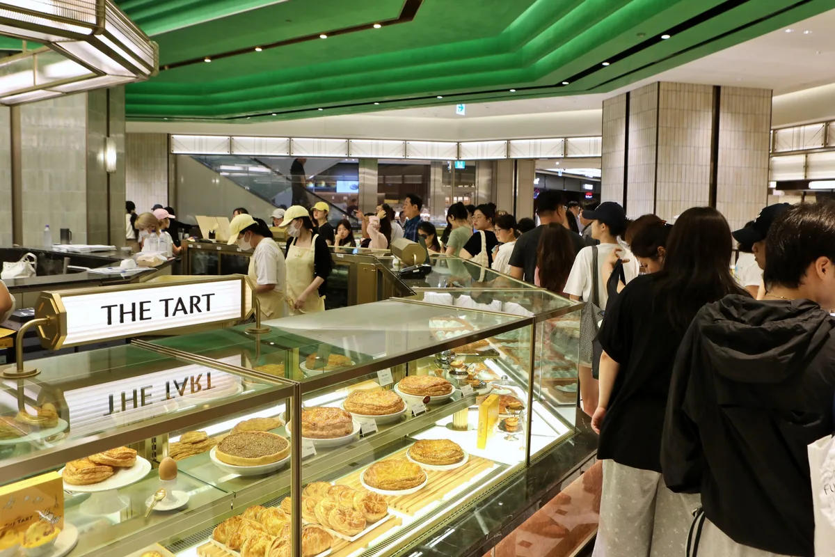 여성복·잡화 밀어내고 K패션·SPA·맛집이… 백화점 ‘층별 공식’ 깨진다