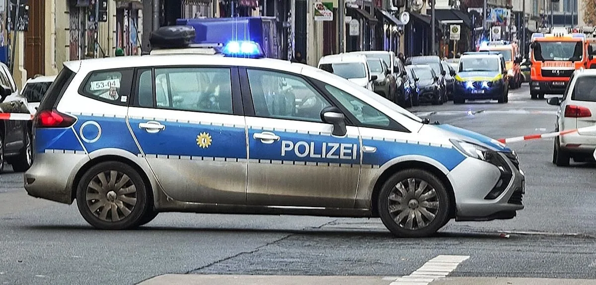 Wenn in Berlin Abschiebungen an kaputten Einsatzfahrzeugen scheitern