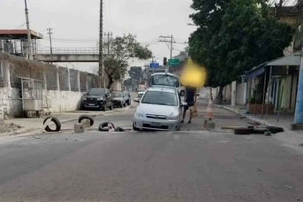 Polícia faz operação na zona norte do Rio, com impacto na avenida Brasil