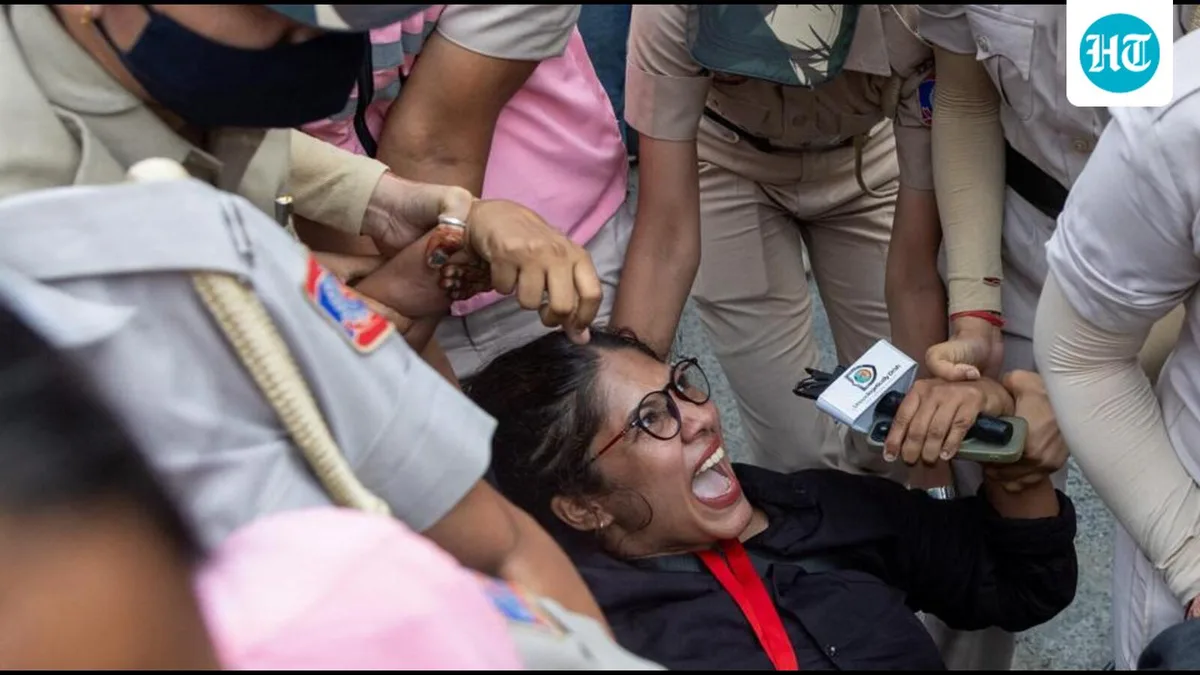CRPF officer files complaint over alleged mistreatment of women protesters by Delhi police, CAPF