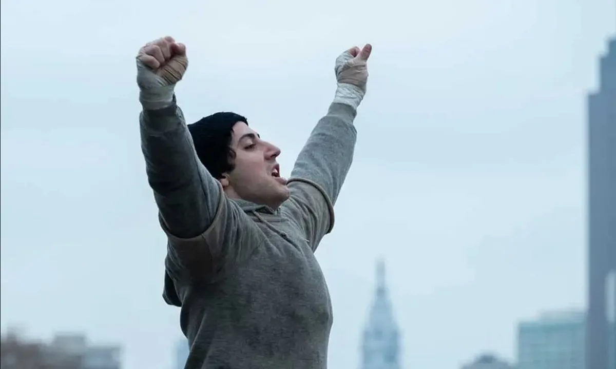 Un guión nacido en la pobreza, un perro vendido y la película más taquillera: la historia detrás de “Rocky”, ovacionada en el Festival de Toronto