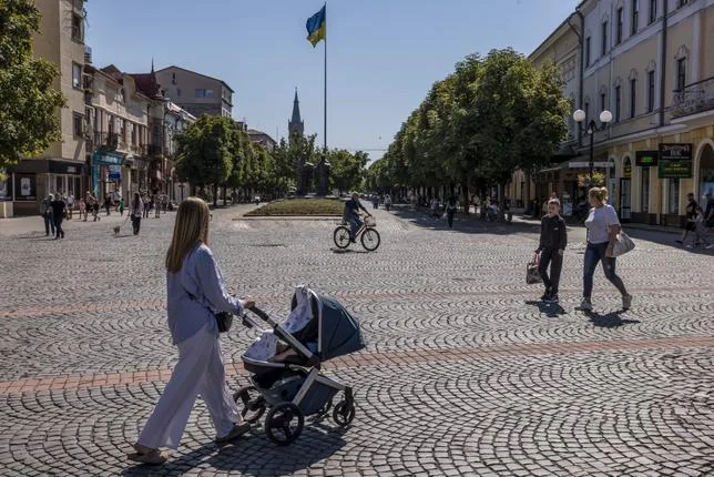 Dans l’extrême-ouest de l’Ukraine, comment la guerre a transformé la Transcarpatie