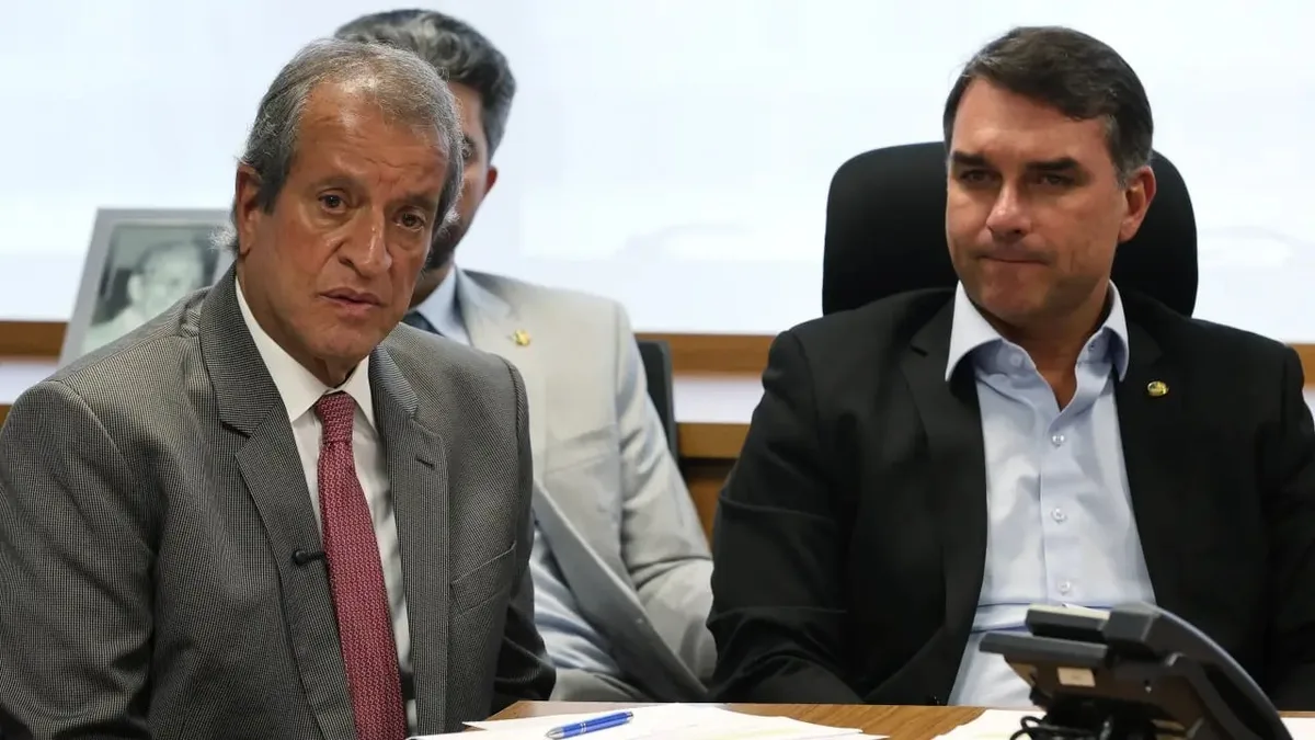 Valdemar toma decisão sobre ida de Flávio Bolsonaro a debates